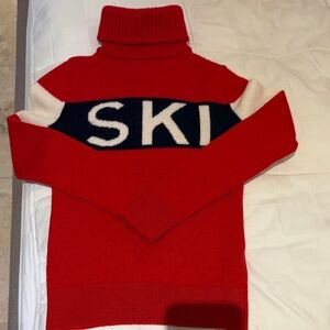 VGUC Perfect Moment turtleneck wool sweater. Size XS.